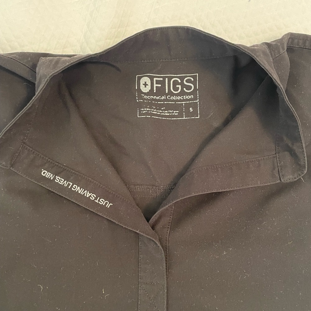 Figs Rafaela Scrub Top - Picture 5 of 5